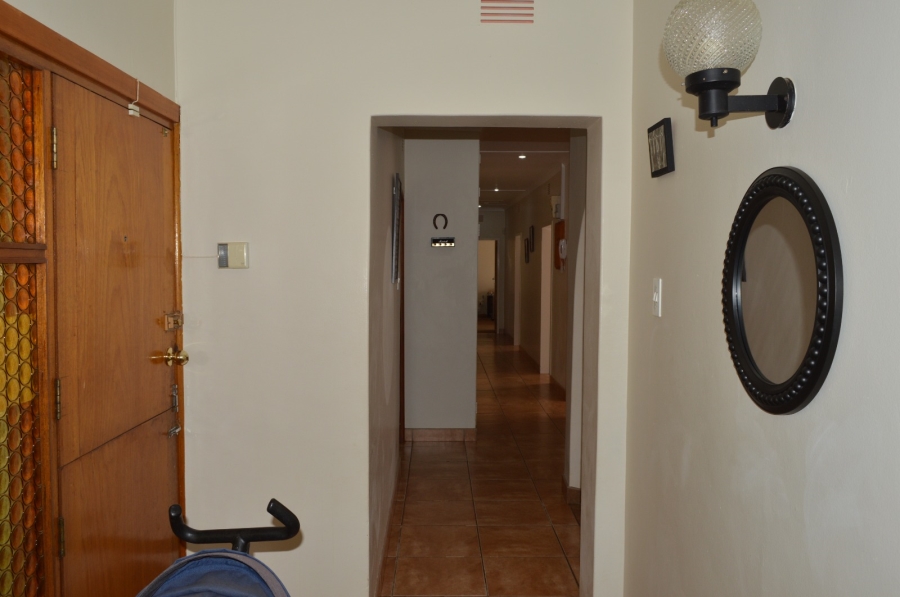 4 Bedroom Property for Sale in Flamwood North West